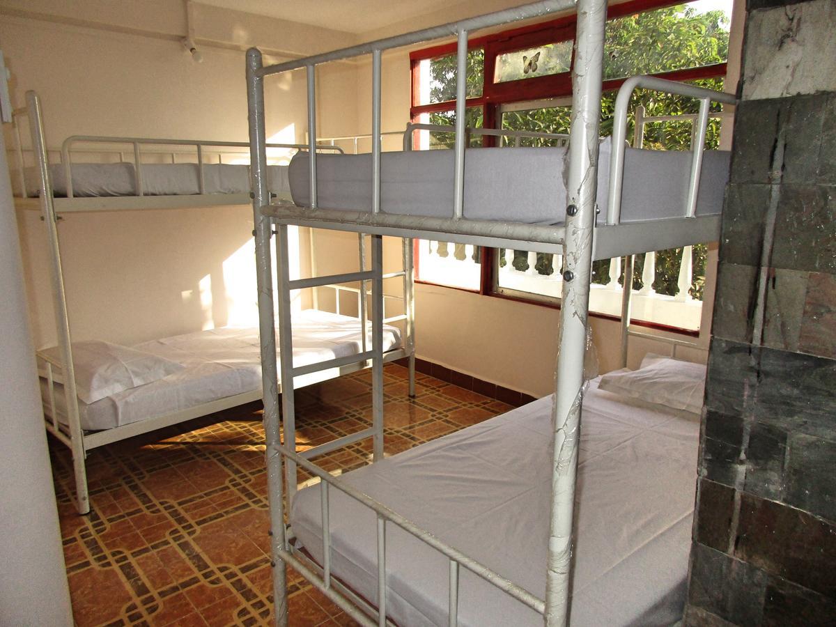 Arambol By Roadhouse Hostels, Goa Buitenkant foto