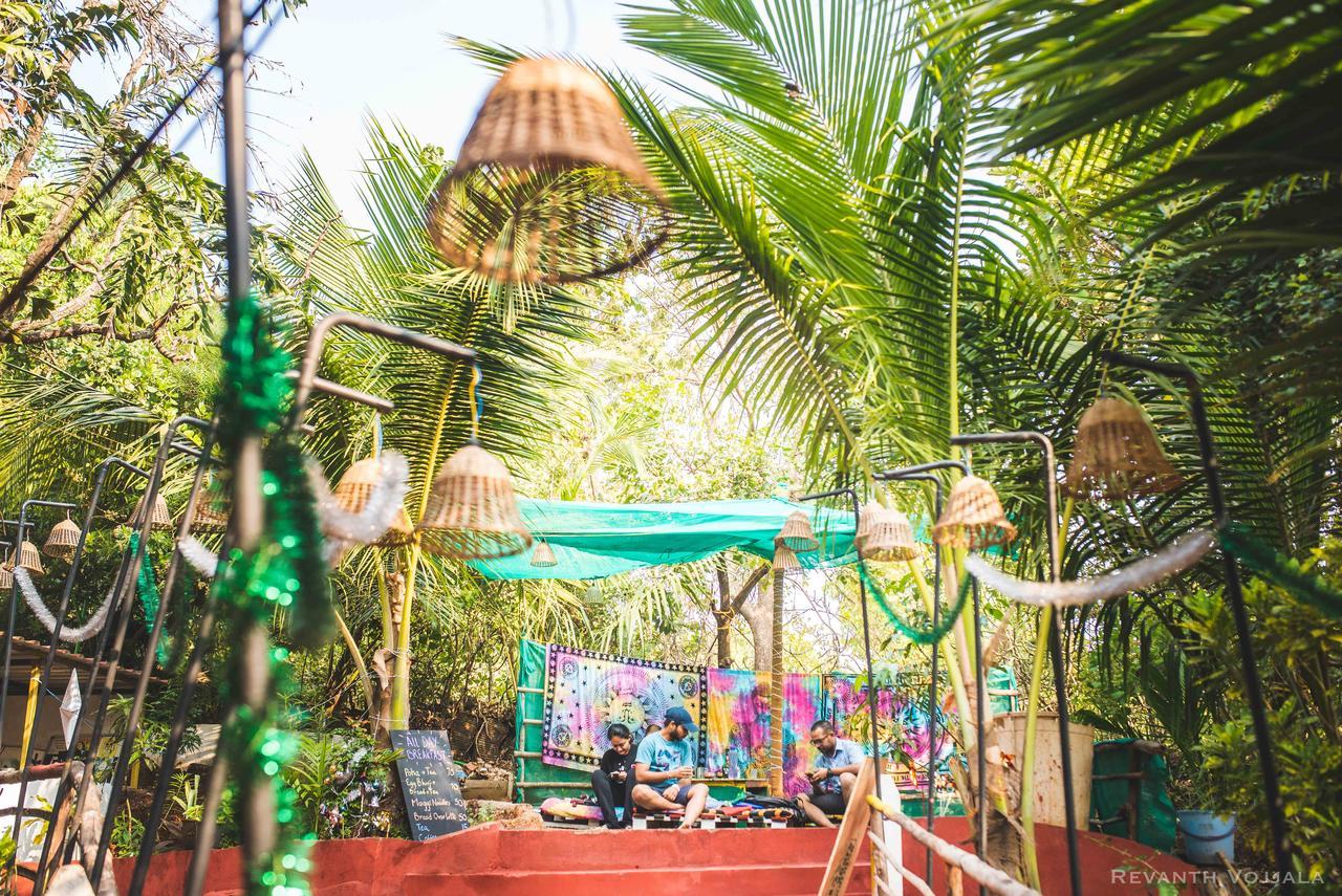 Arambol By Roadhouse Hostels, Goa Buitenkant foto