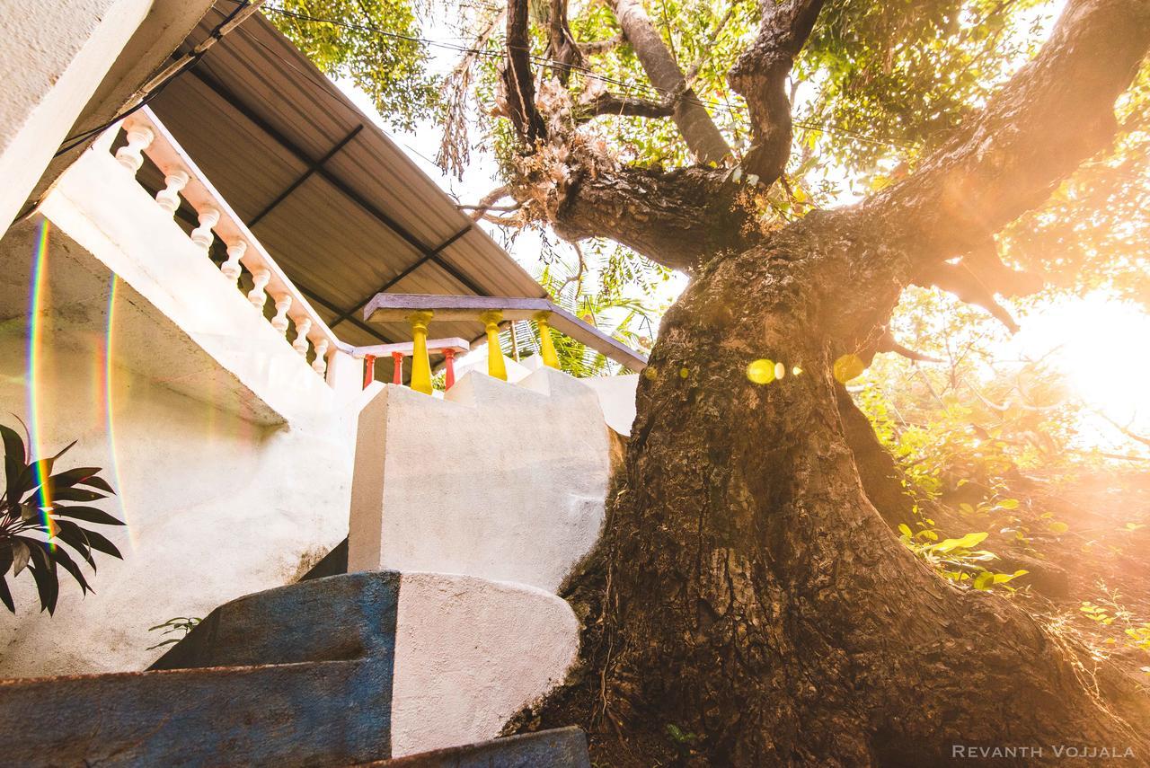 Arambol By Roadhouse Hostels, Goa Buitenkant foto