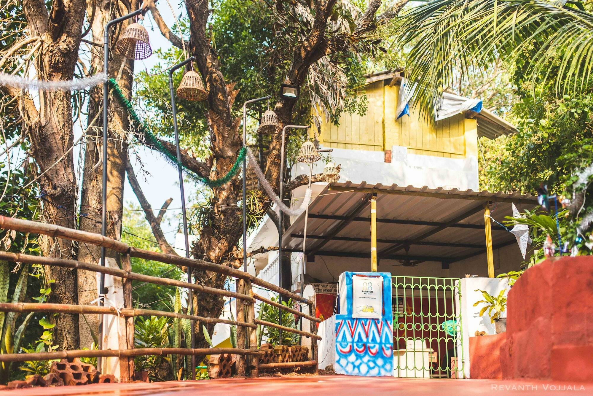 Arambol By Roadhouse Hostels, Goa Buitenkant foto